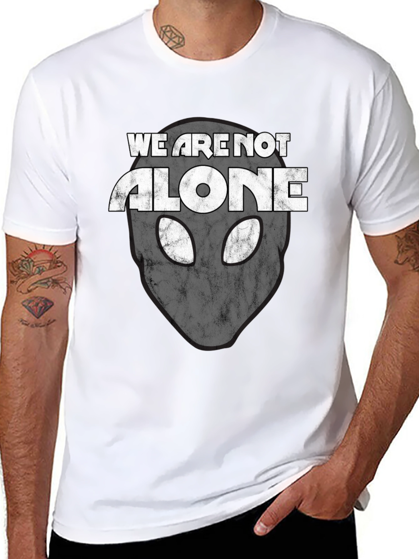 Alien Head Graphic Print T-Shirt - Sci-Fi Tee