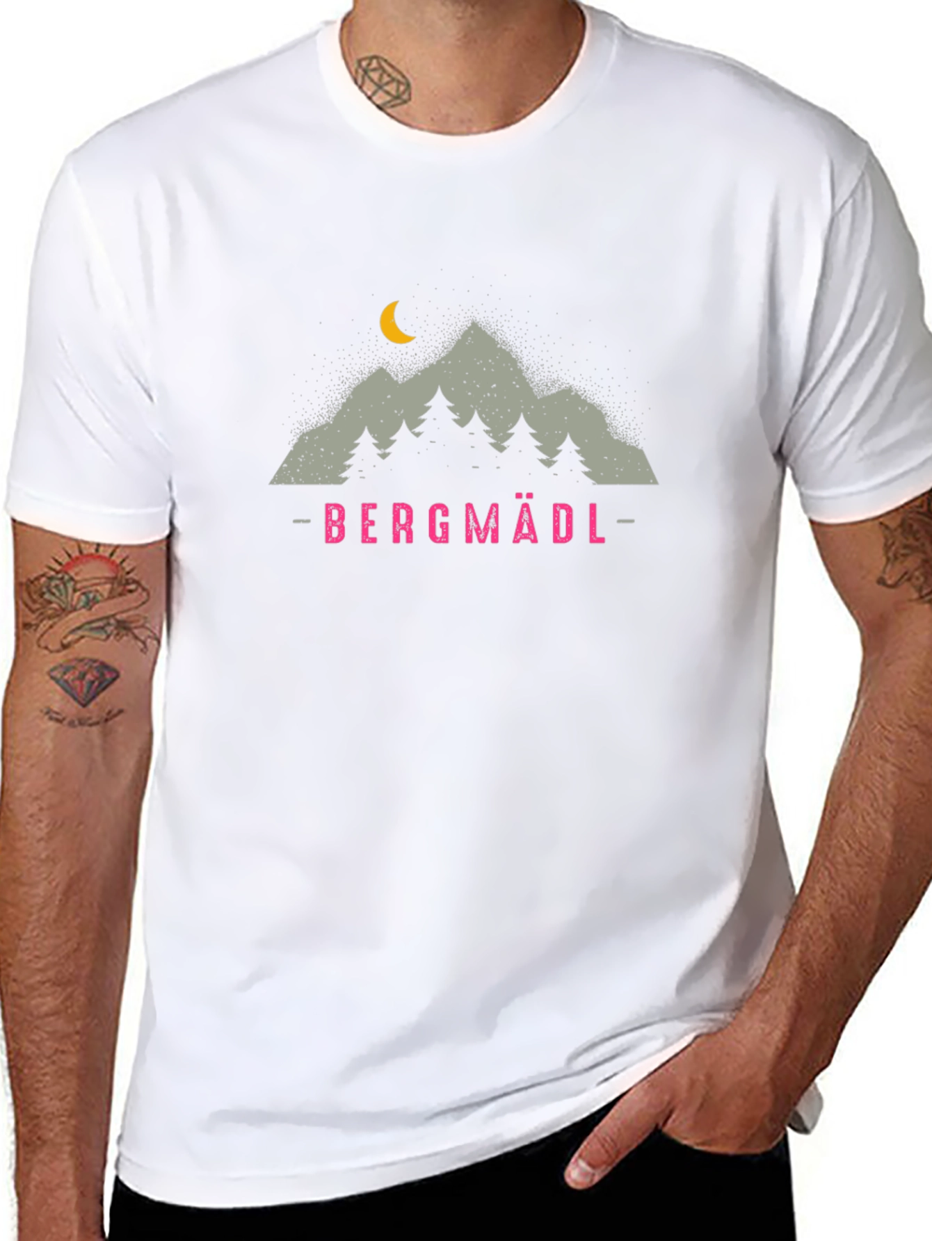 Bergmädl Mountain Graphic T-Shirt - Unisex Black Tee