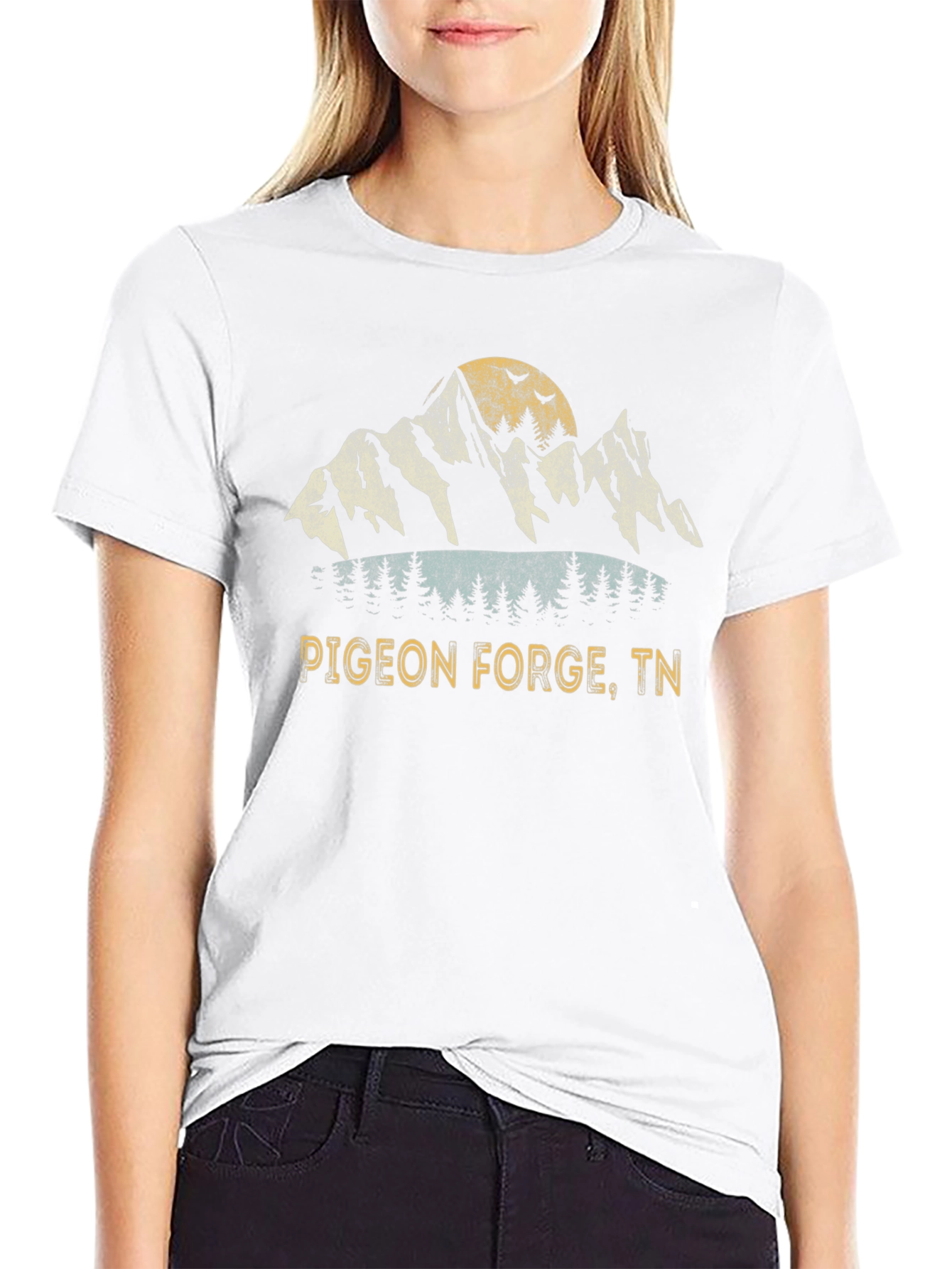 Pigeon Forge TN Graphic Tee - Mountain Scene