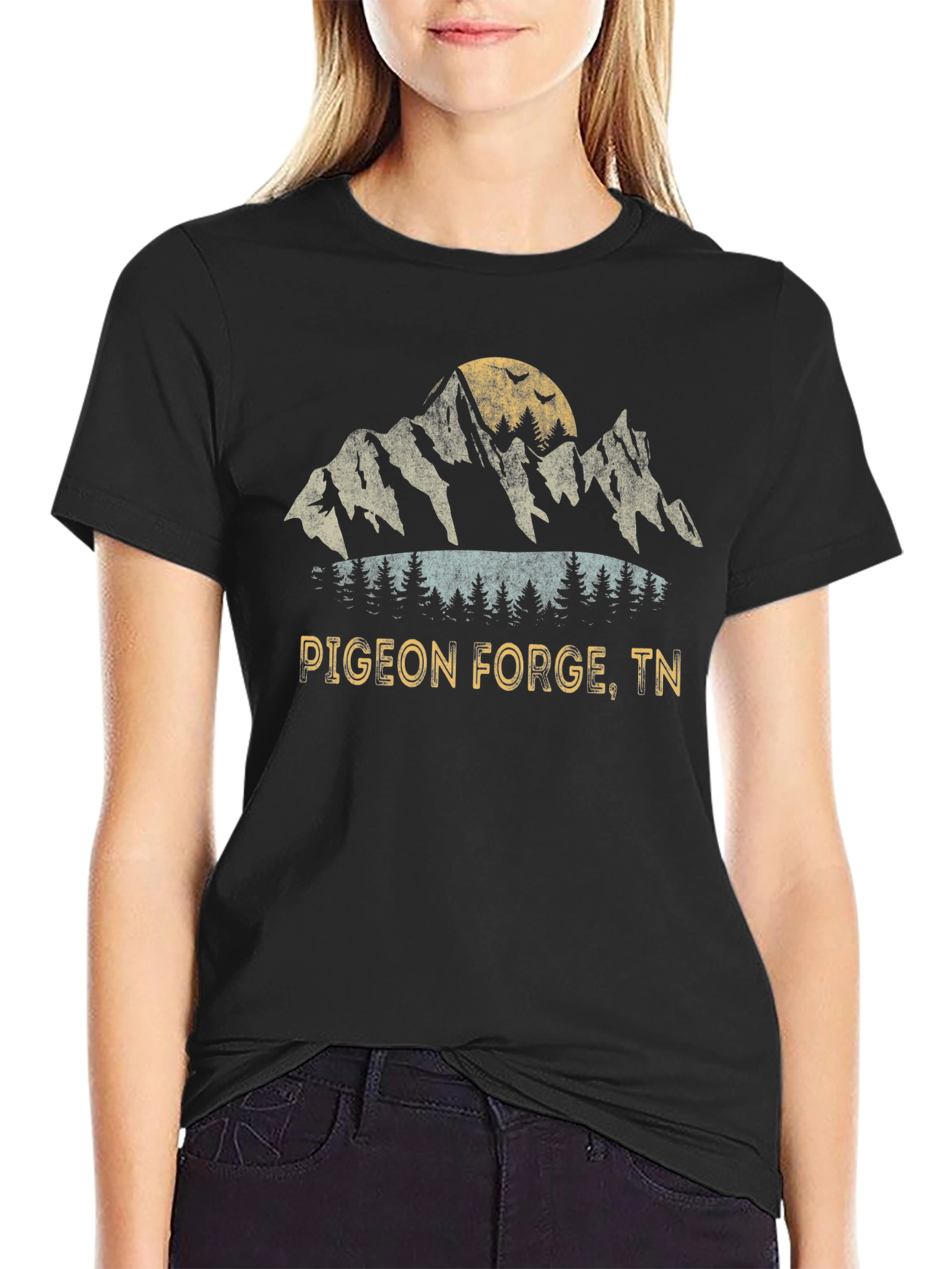 Pigeon Forge TN Graphic Tee - Mountain Scene