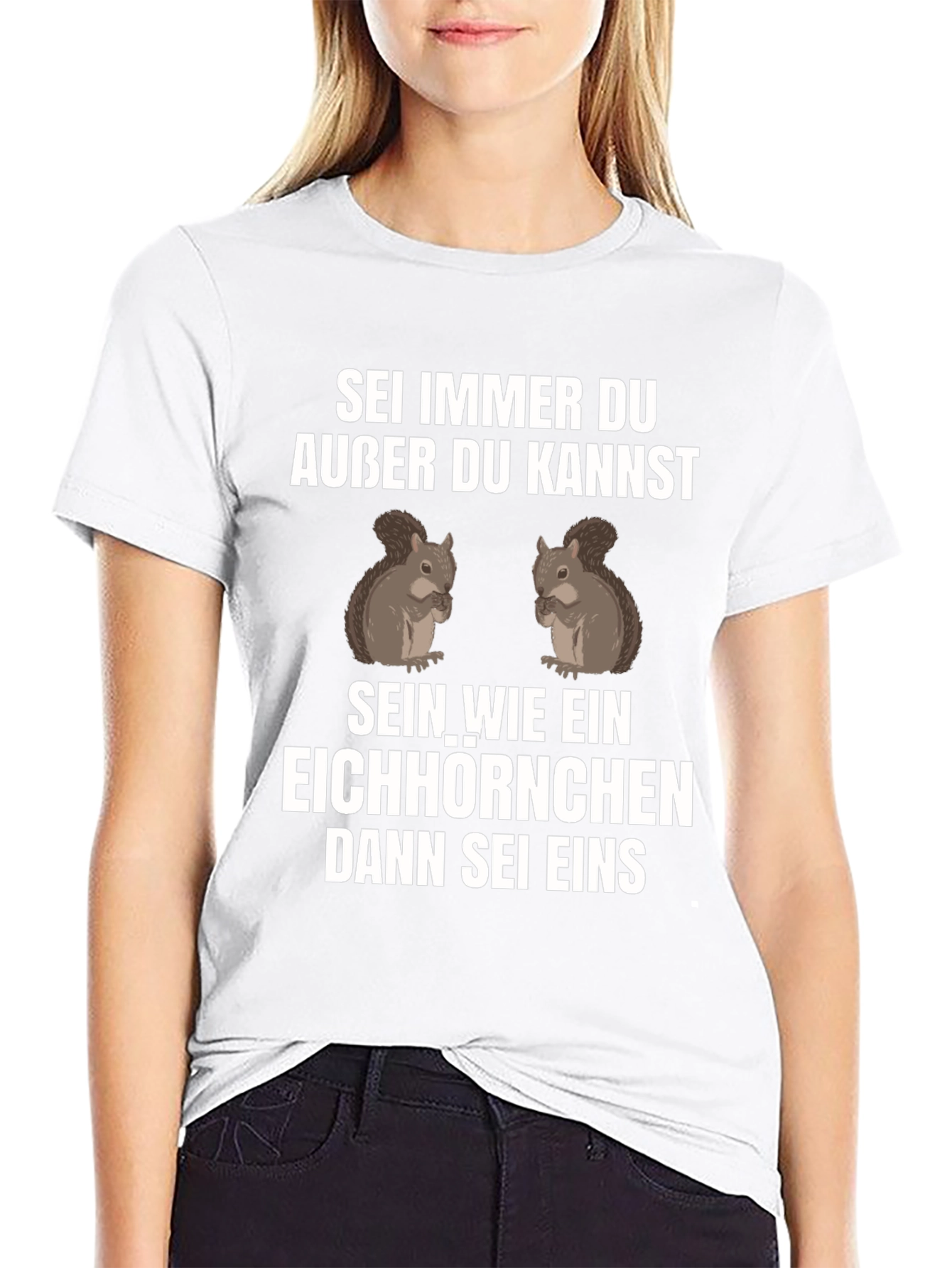 Sei Immer Du Squirrel Graphic T-Shirt