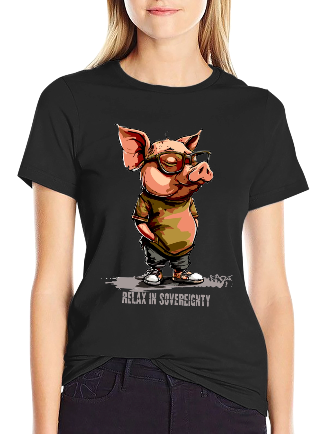 Relax in Sovereignty Pig Graphic T-Shirt