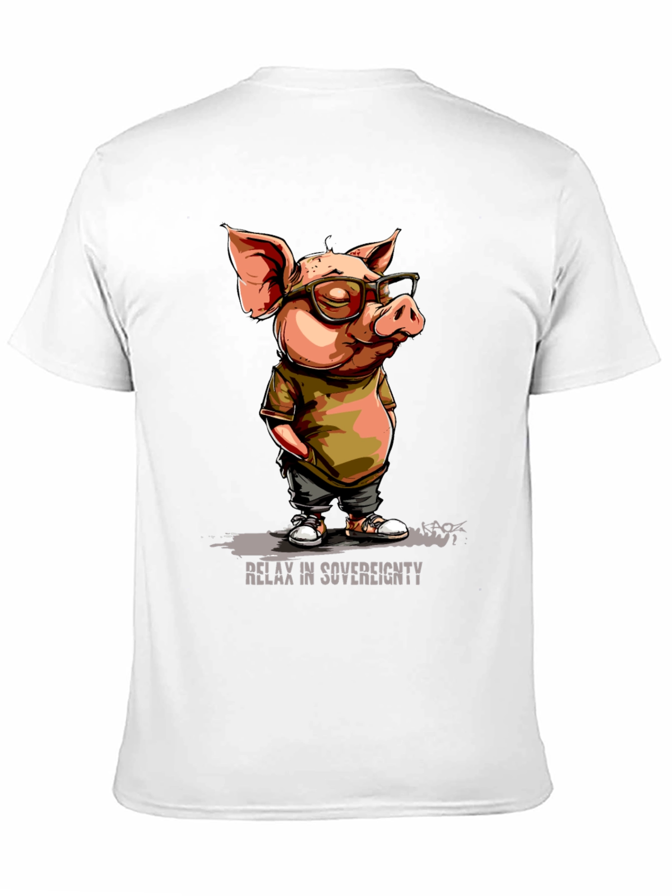 Relax in Sovereignty Pig Graphic T-Shirt