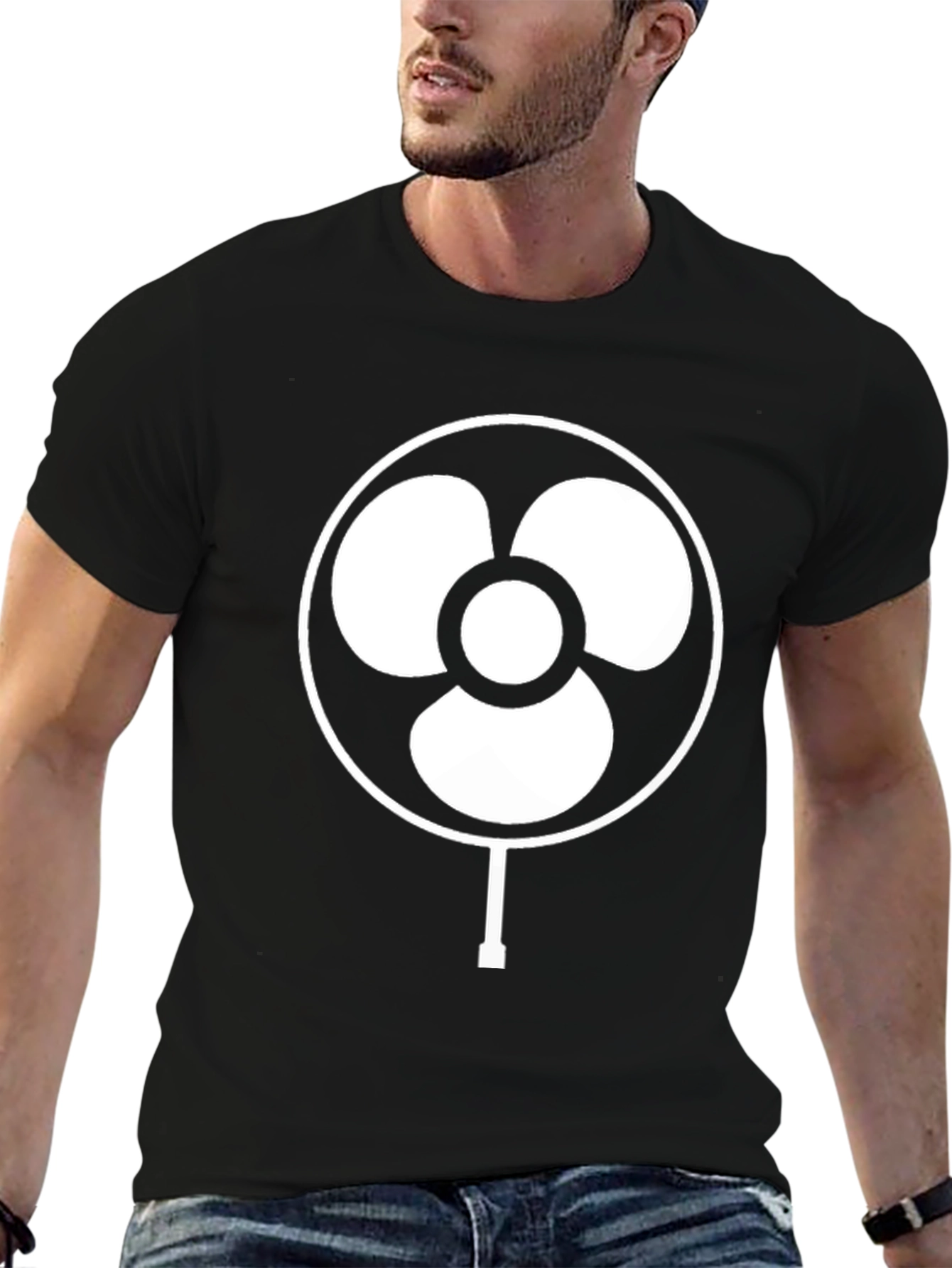 Retro Fan Graphic Tee - Cool Black T-Shirt