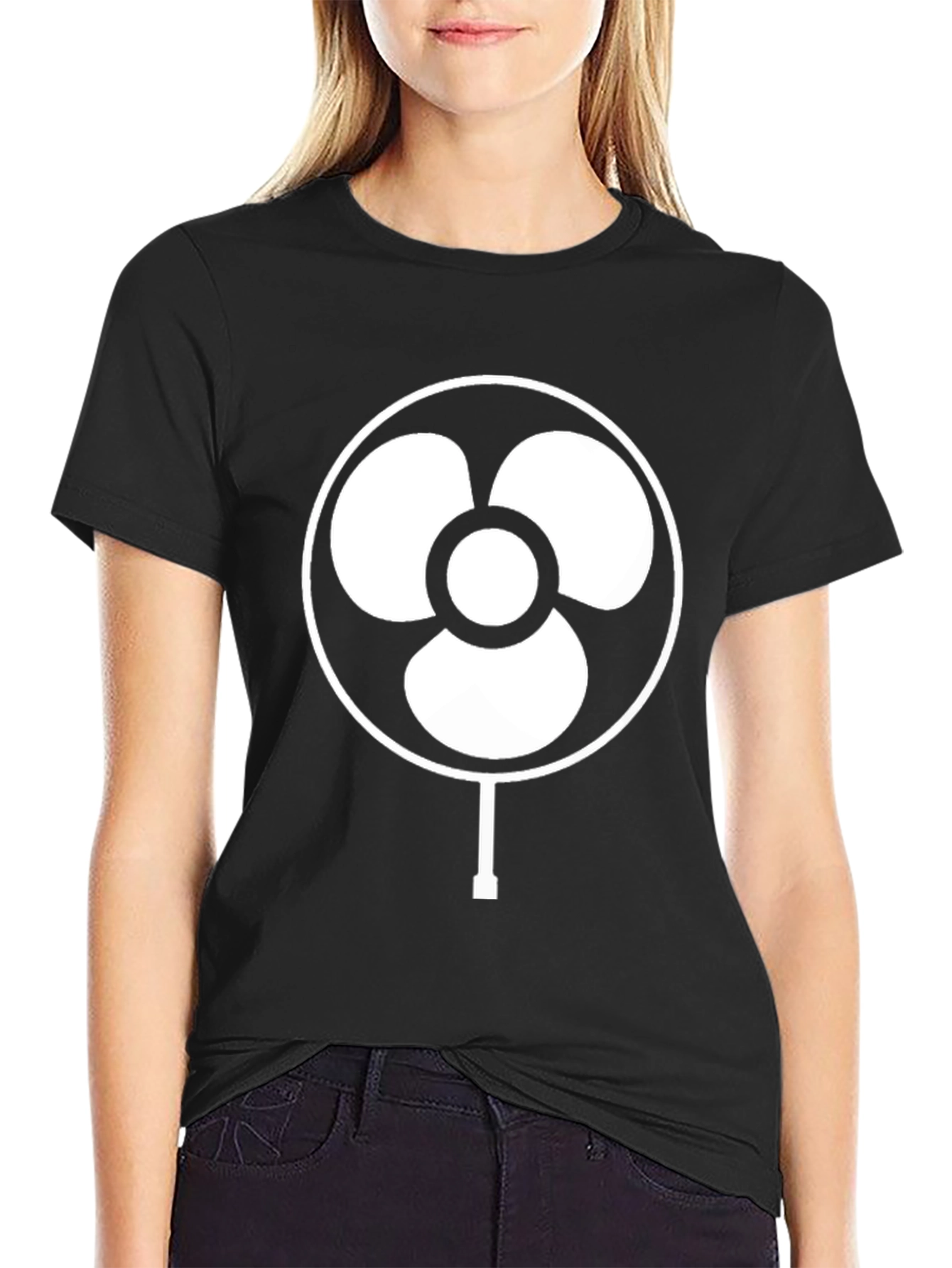 Retro Fan Graphic Tee - Cool Black T-Shirt